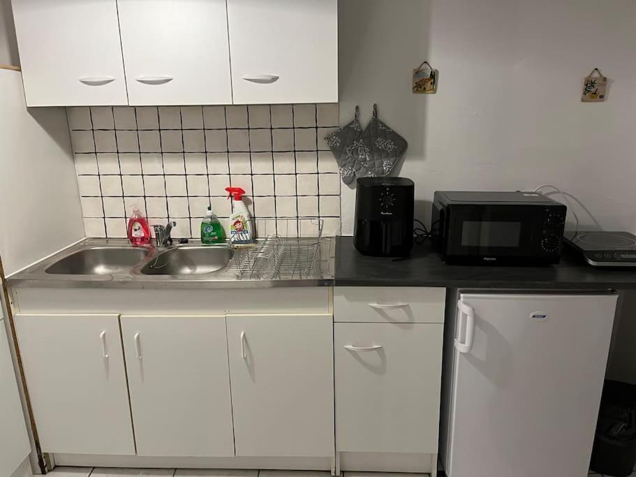 Joli Appartement Centre نيفي المظهر الخارجي الصورة